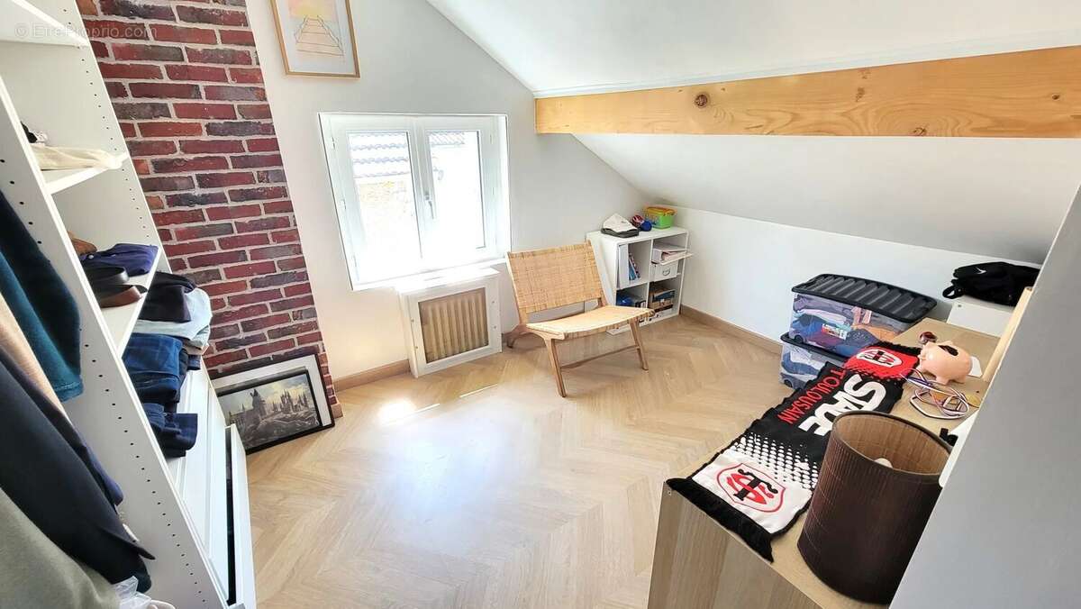 Maison Base Meulière de 197m2 Utiles et 6 pièces – Chelles 3 Minutes Gare - photo 11
