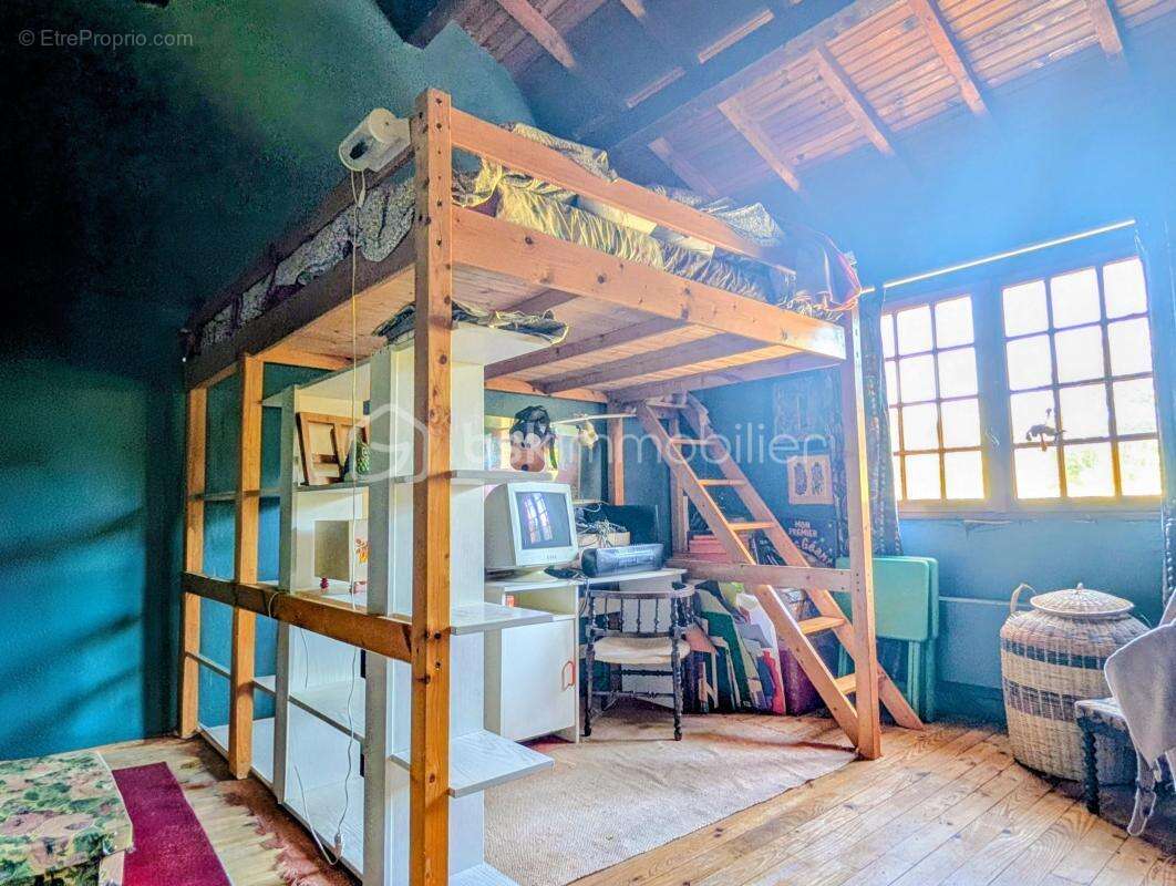 Maison à SERNHAC