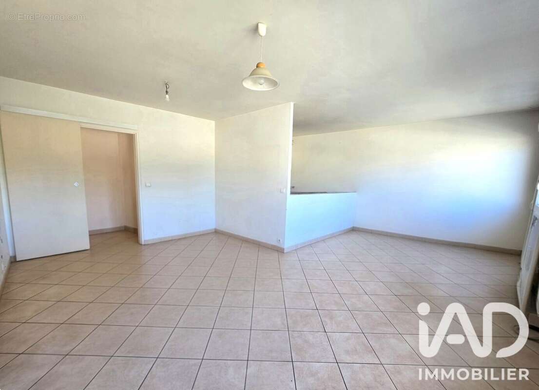 Appartement 68 m² à Bezons  - photo 4