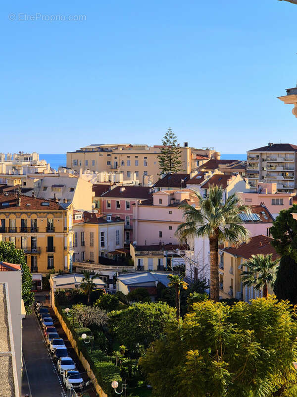 Appartement à MENTON
