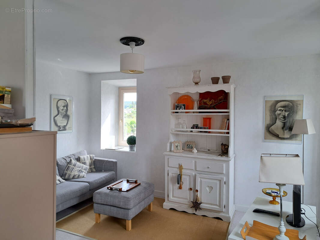 Appartement à TENCE
