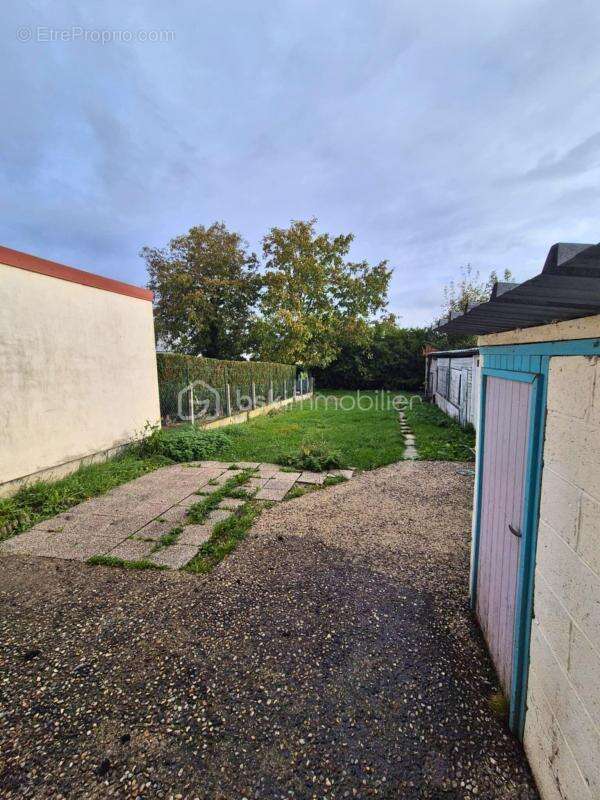 Maison à LONGPRE-LES-CORPS-SAINTS