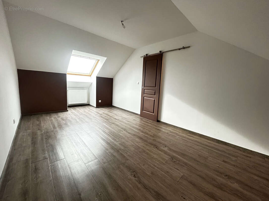 Maison à NUITS-SAINT-GEORGES