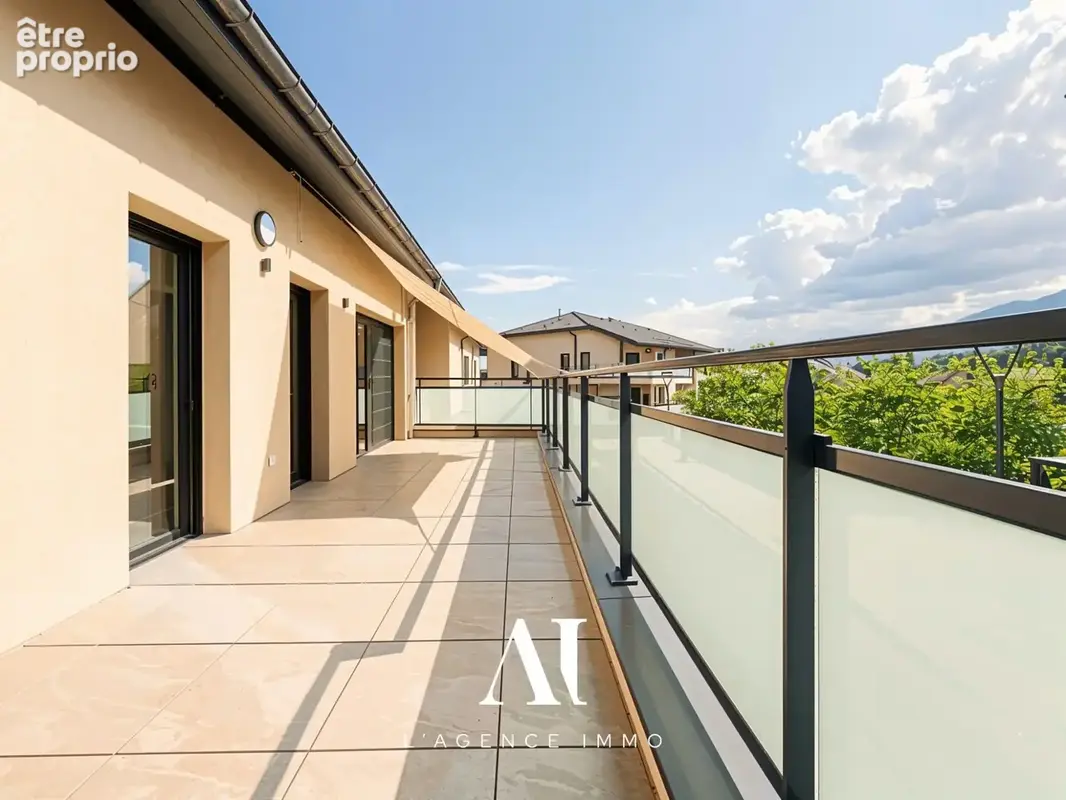Appartement à CROZET