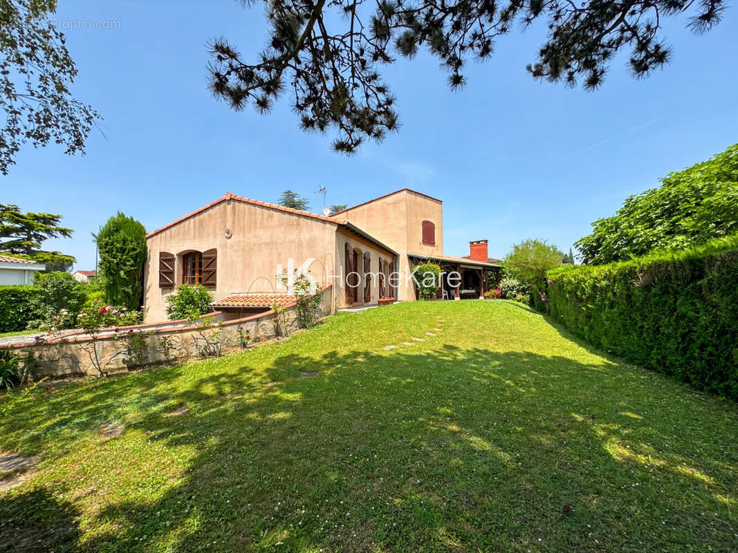 Maison à ESCALQUENS