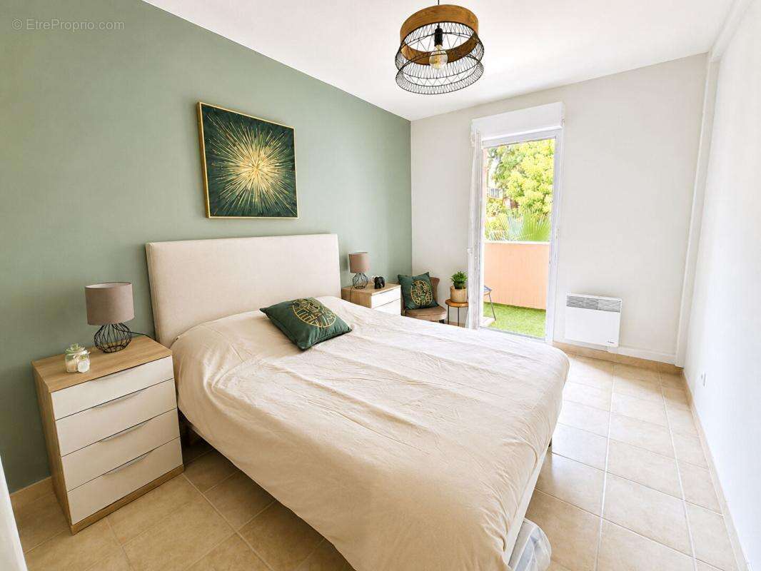 Appartement à HYERES