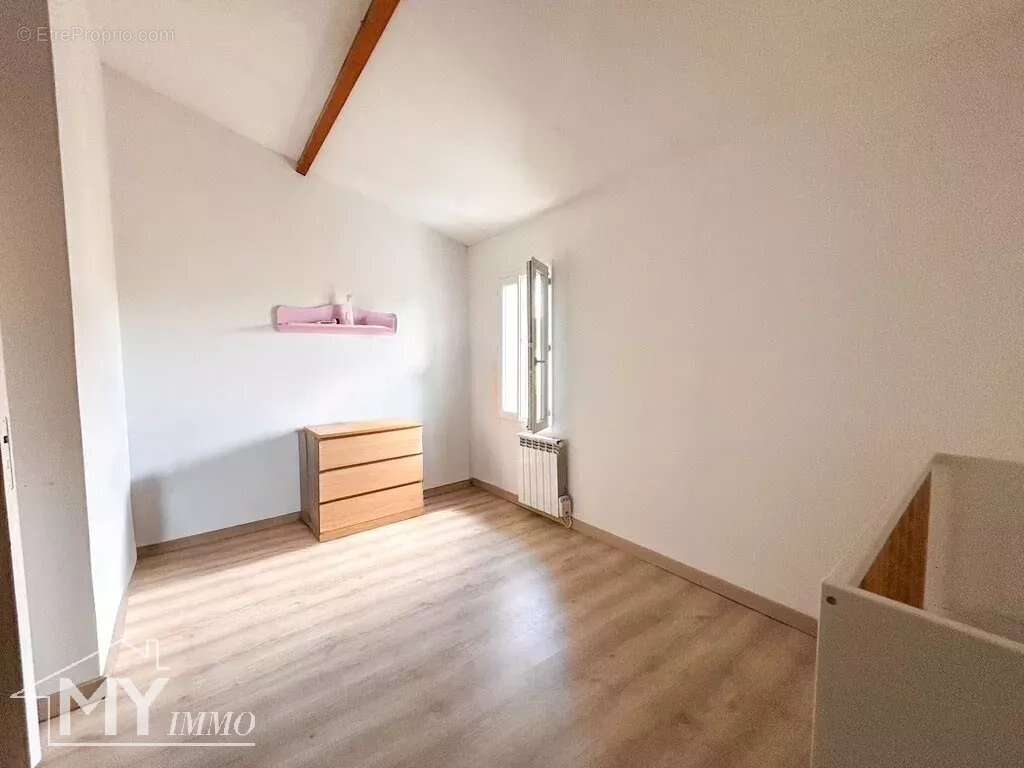 Villefranche de lonchat : maison de ville louée - photo 8