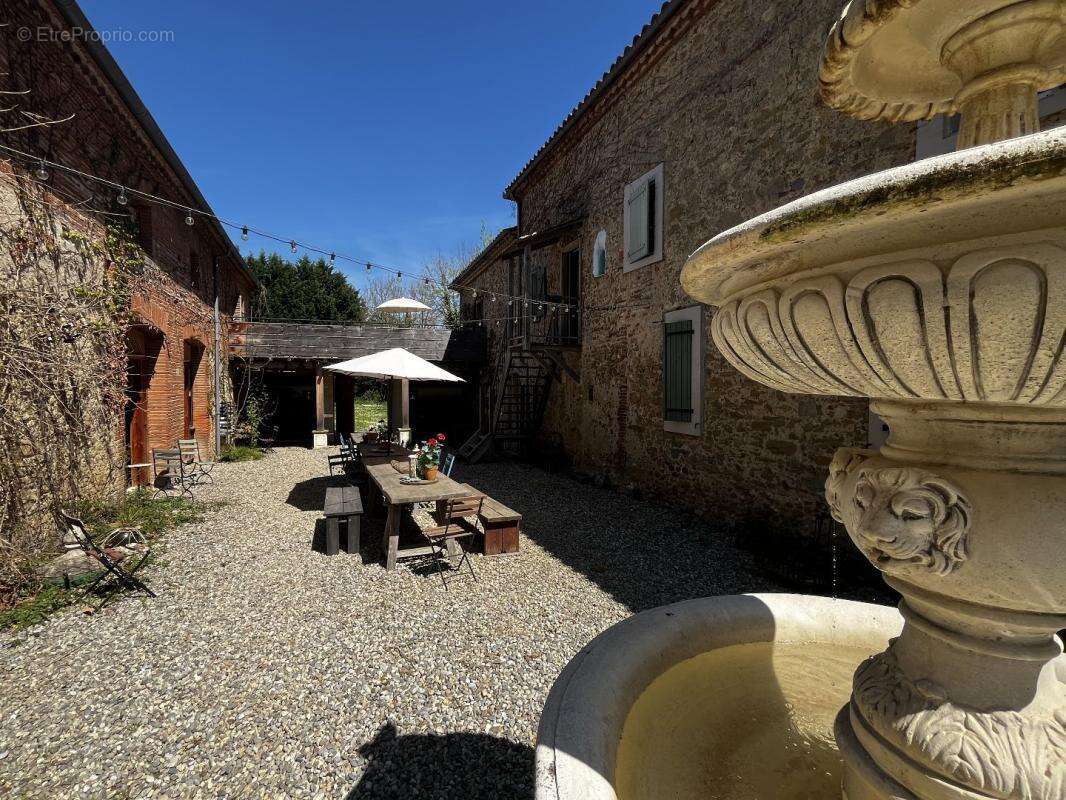 Maison à CARLA-BAYLE