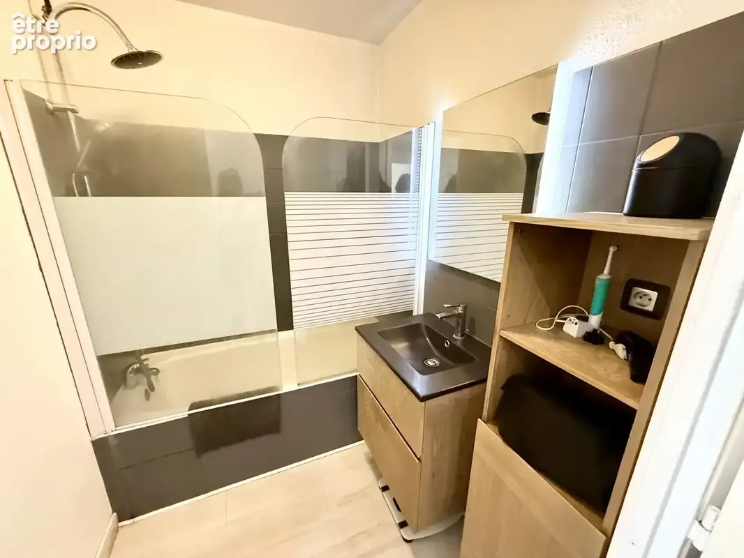 Grenoble – polygone – t2 avec terrasse de plus de 45 m² - photo 5