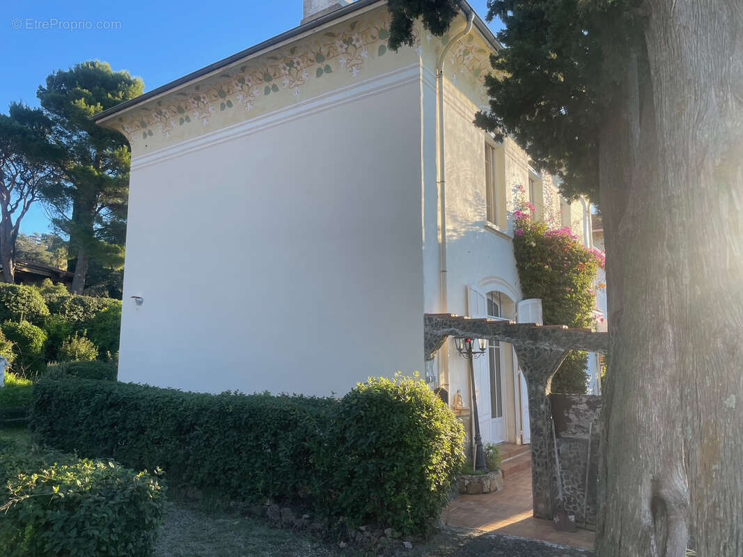 Maison à LA CROIX-VALMER