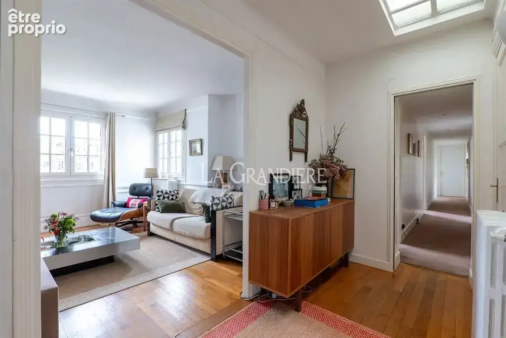 Paris 16 - La Muette OCDE - 6ème/dernier étage - 5 pièces - 3 ch - photo 6