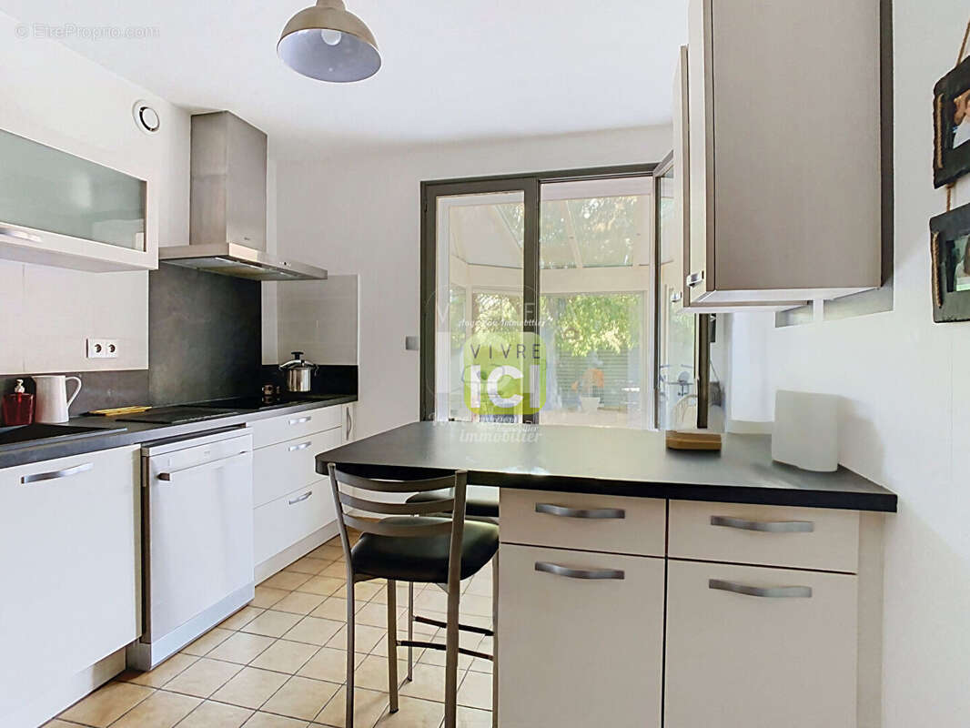 Maison familiale 112 m² en excellent état - Calme, commerces et écoles à pied - photo 9