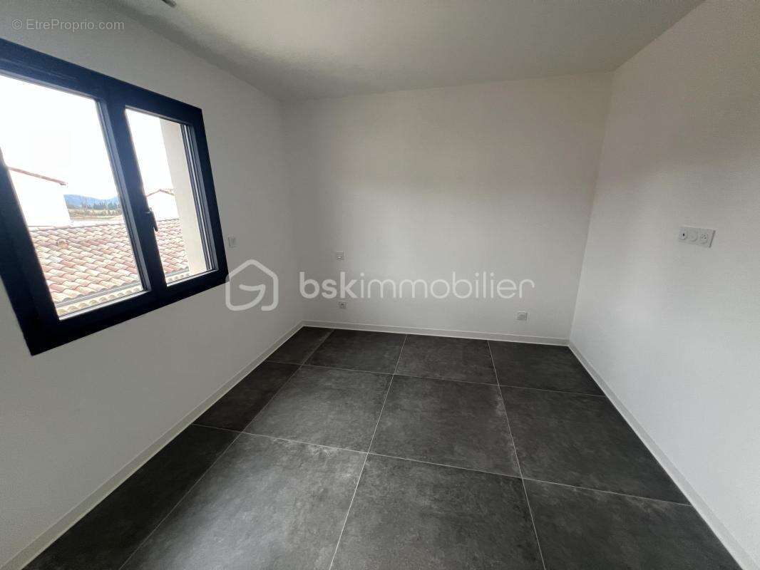 Villa contemporaine neuve 150m2 avec piscine - photo 8