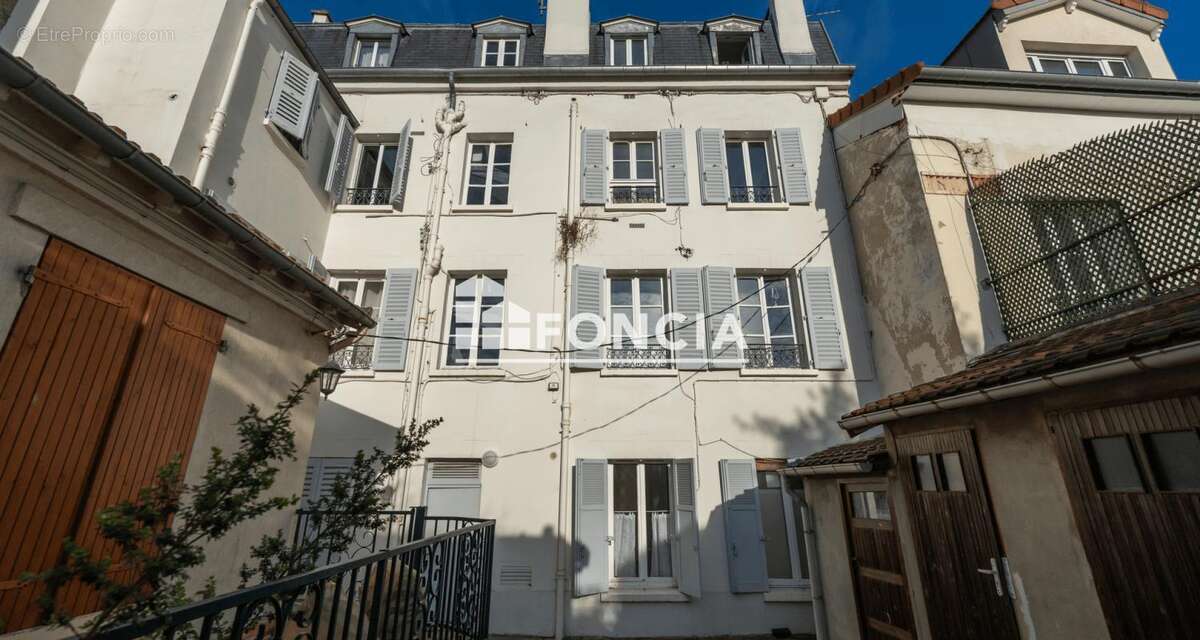 Appartement à RUEIL-MALMAISON