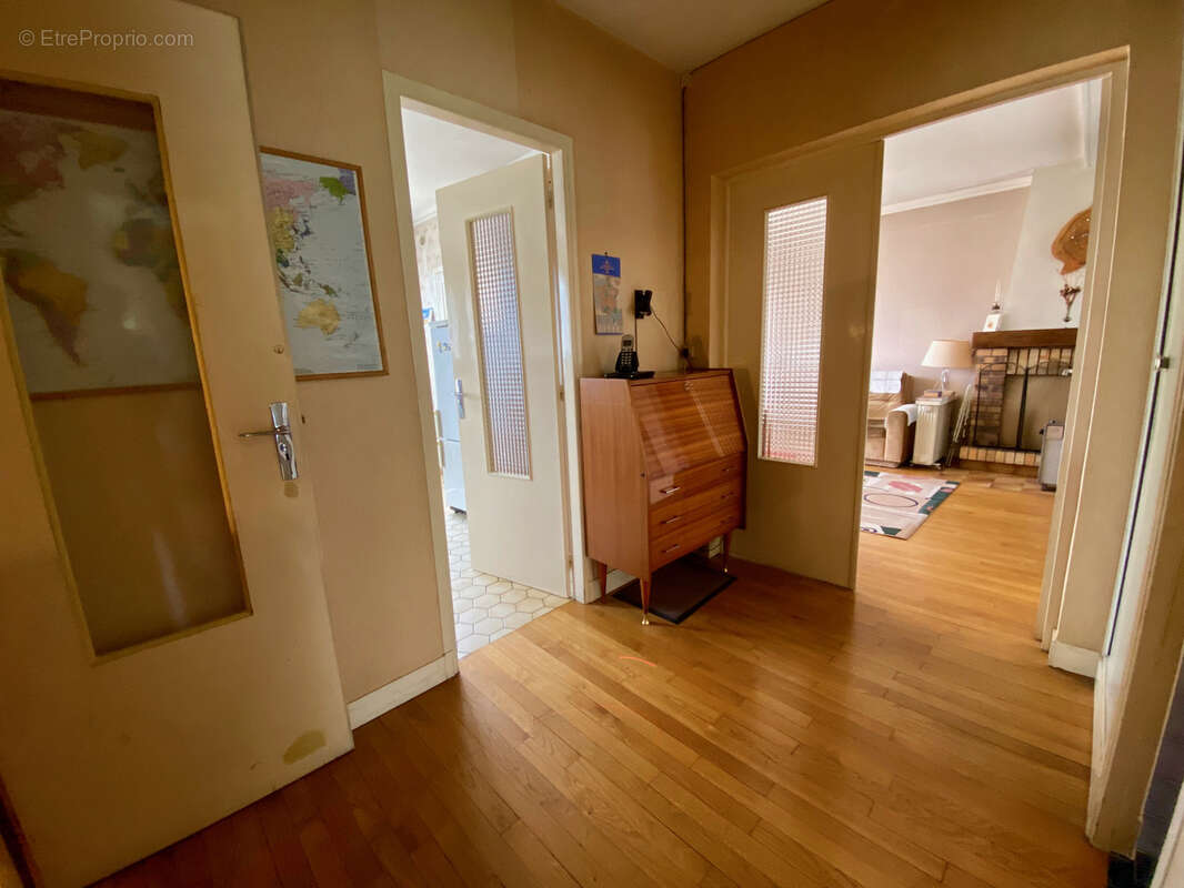 Maison à LE BLANC-MESNIL