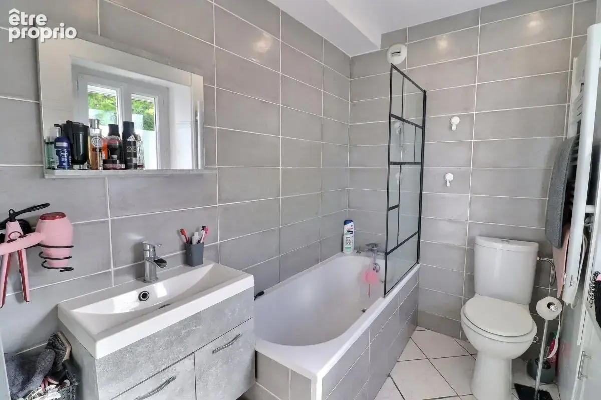 Maison dauphinoise de 80 m² parcelle 2 345 m² - photo 8