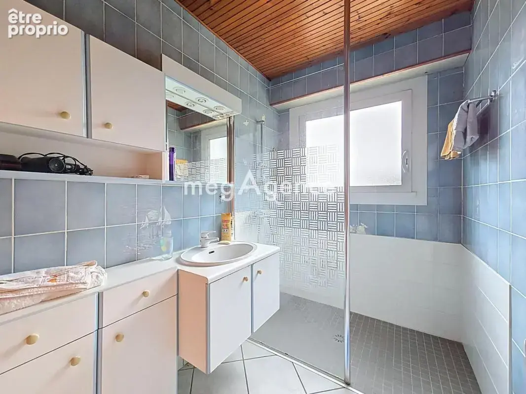 Maison 5 chambres sur sous-sol - photo 10