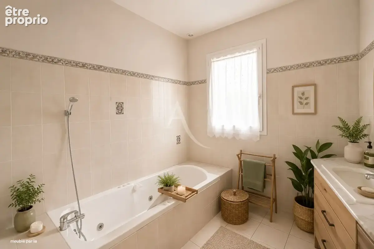 Carqueiranne Belle villa avec espace de vie de plain pied au Calme - photo 7