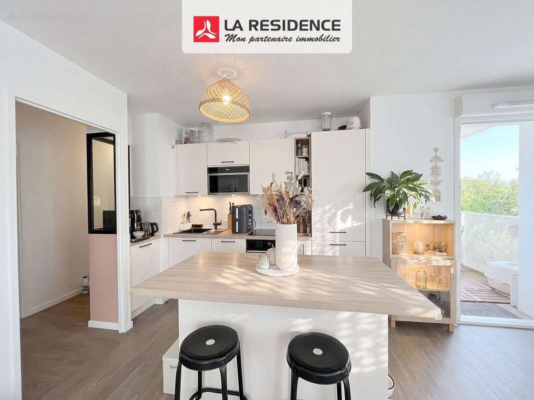 Appartement 59 m² à Saint-Ouen-L'aumone  - photo 2