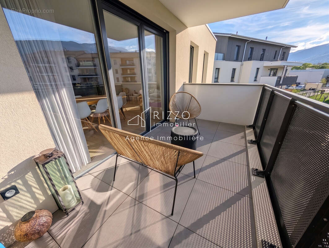 Appartement à CESSY