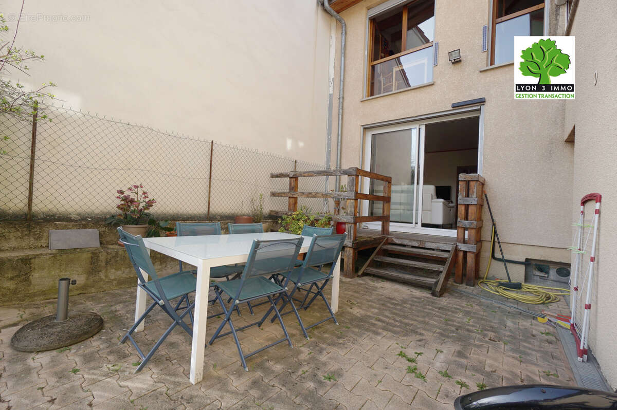 Maison à VILLEURBANNE