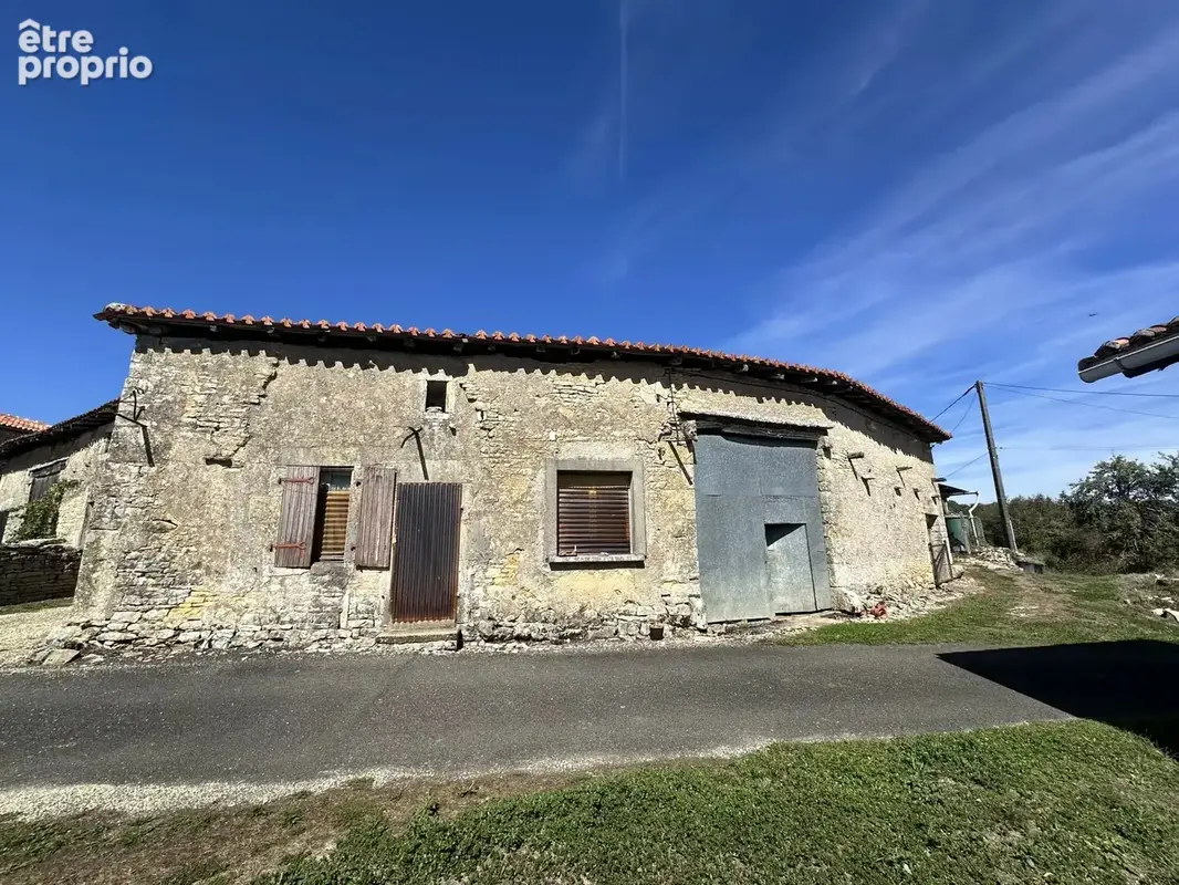 Projet de rénovation avec grande grange, garage et jardin près de Saint-Claud - photo 16