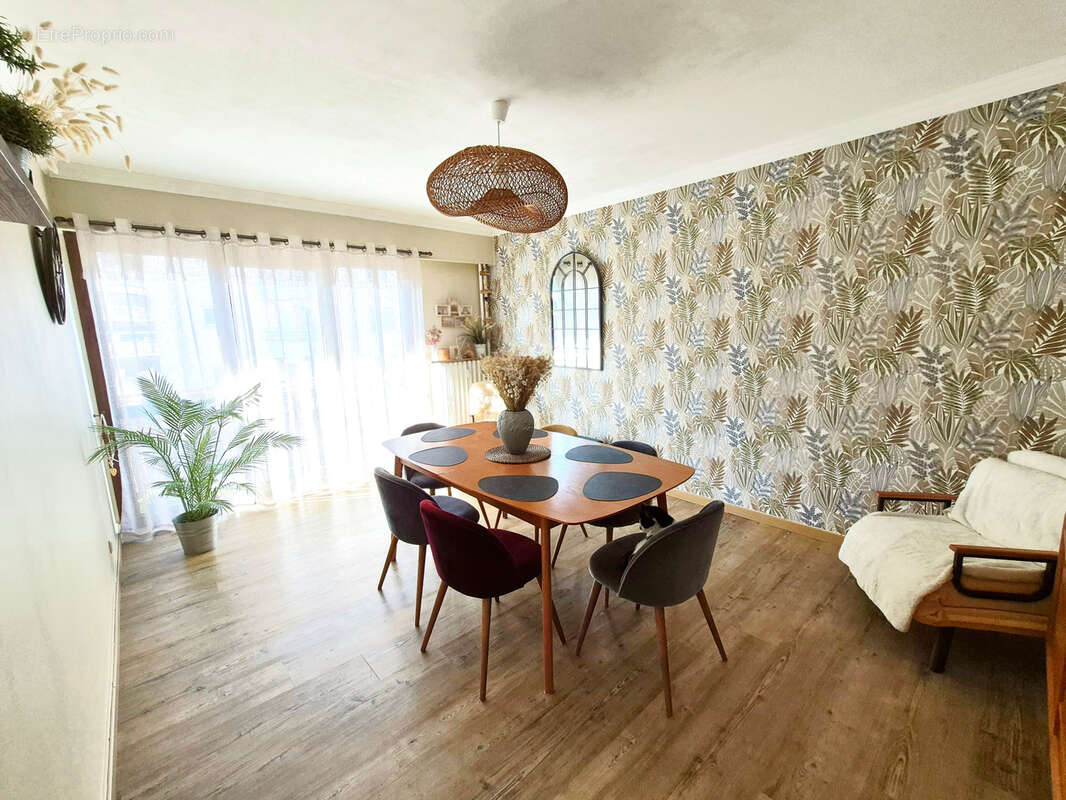 Appartement à SAINT-JULIEN-EN-GENEVOIS