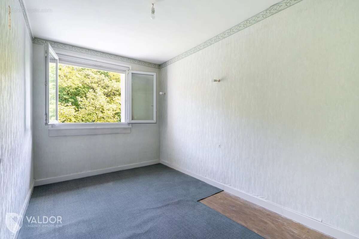 Appartement à LYON-9E