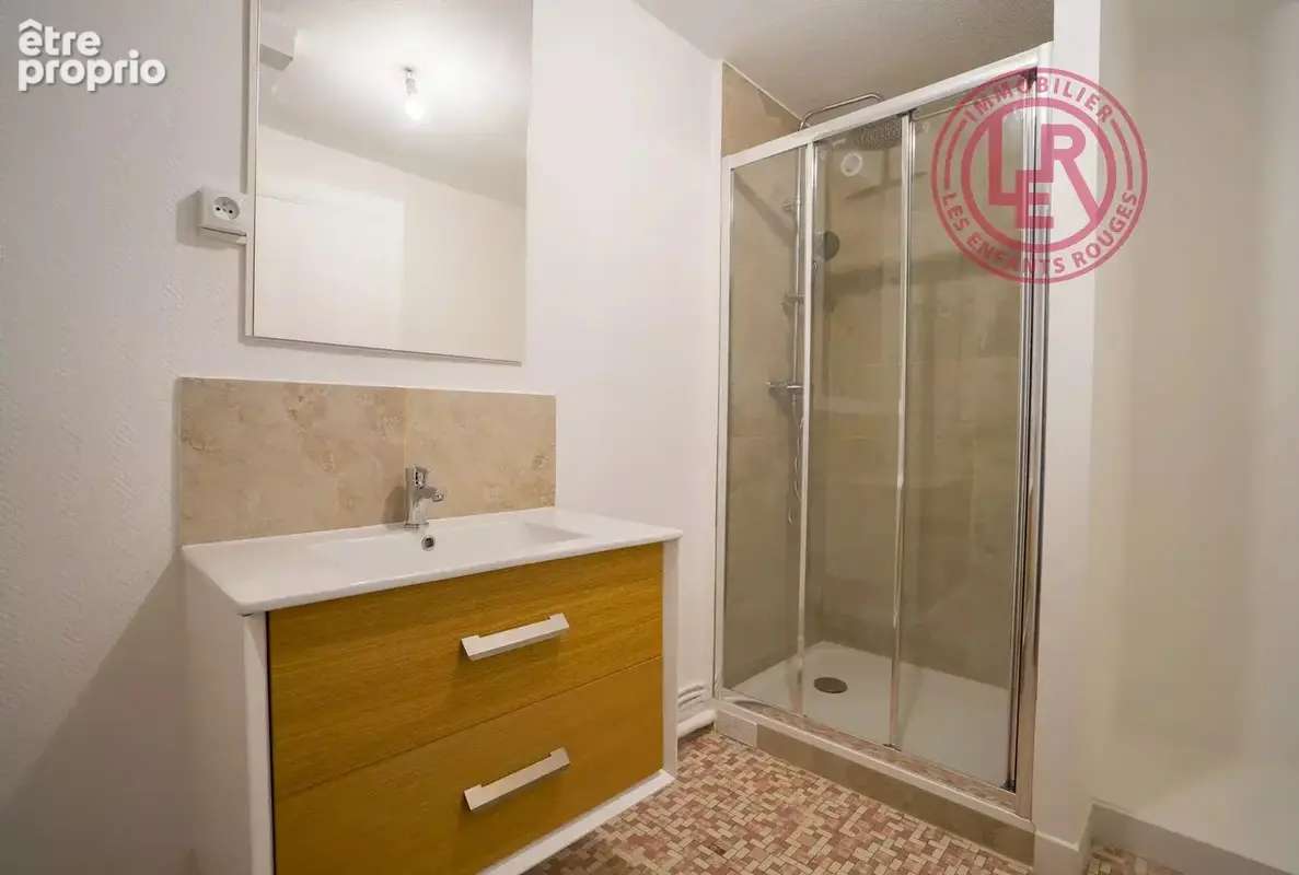 Paris 3ème - Appartement 3/4 pièces au 2ème étage plein Sud - photo 8
