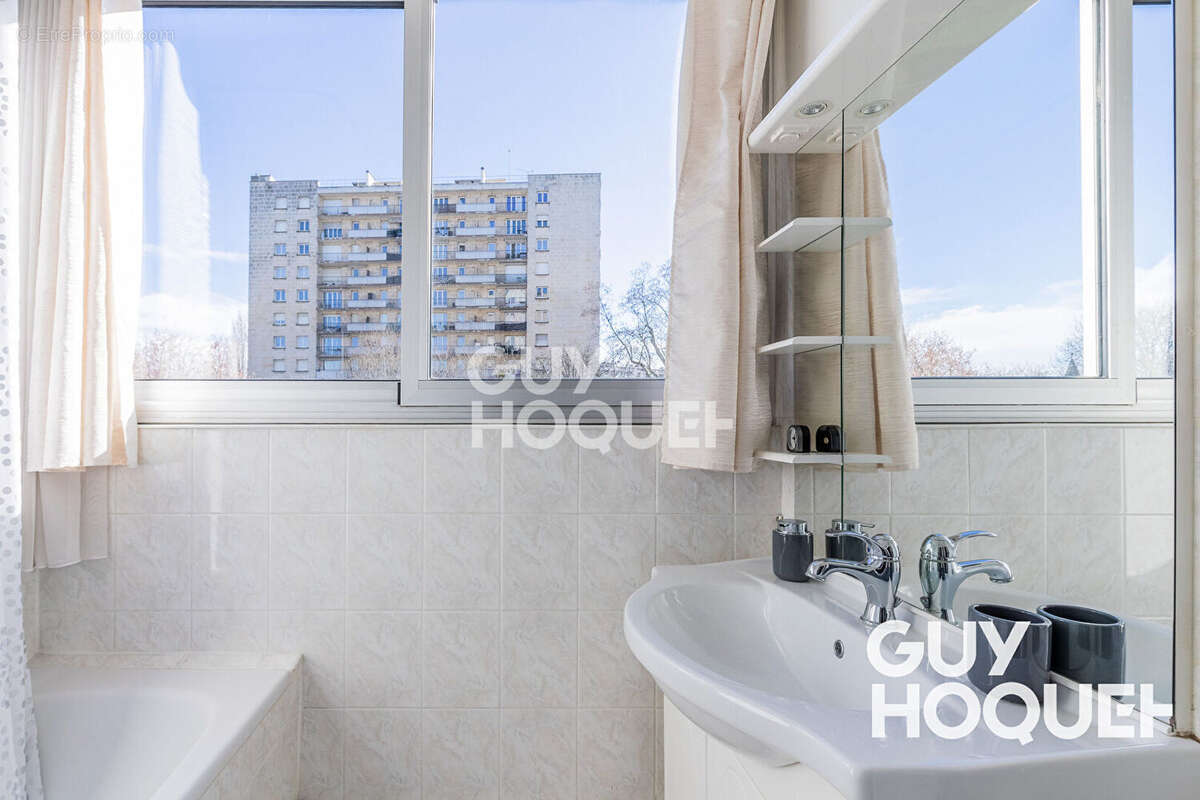 Appartement à SAVIGNY-SUR-ORGE