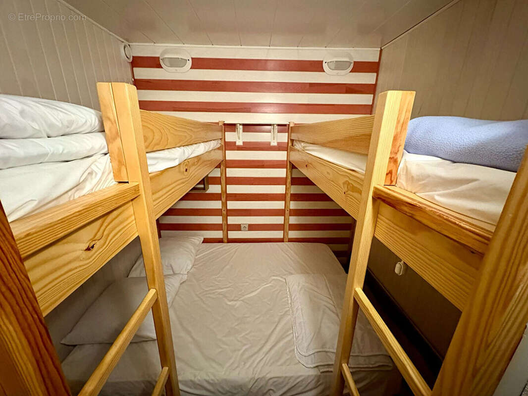 Appartement à ARETTE