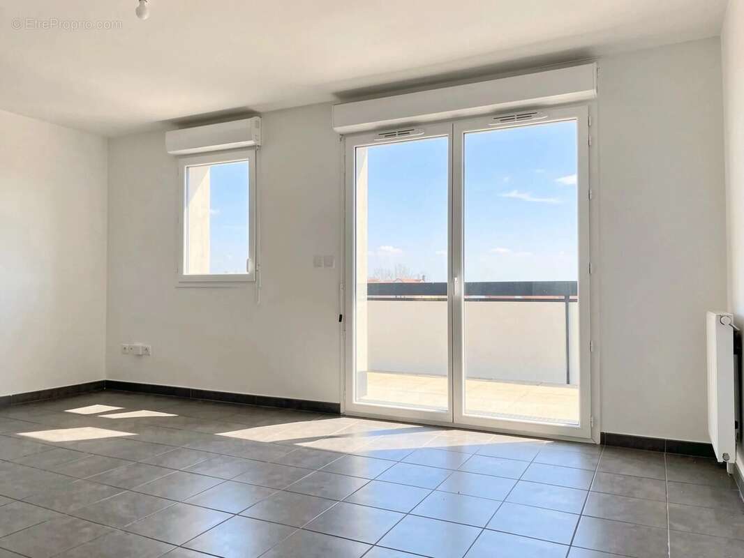 Appartement à COLOMIERS