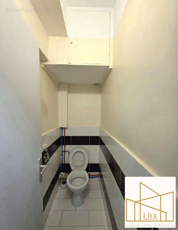 Appartement à MARSEILLE-1E