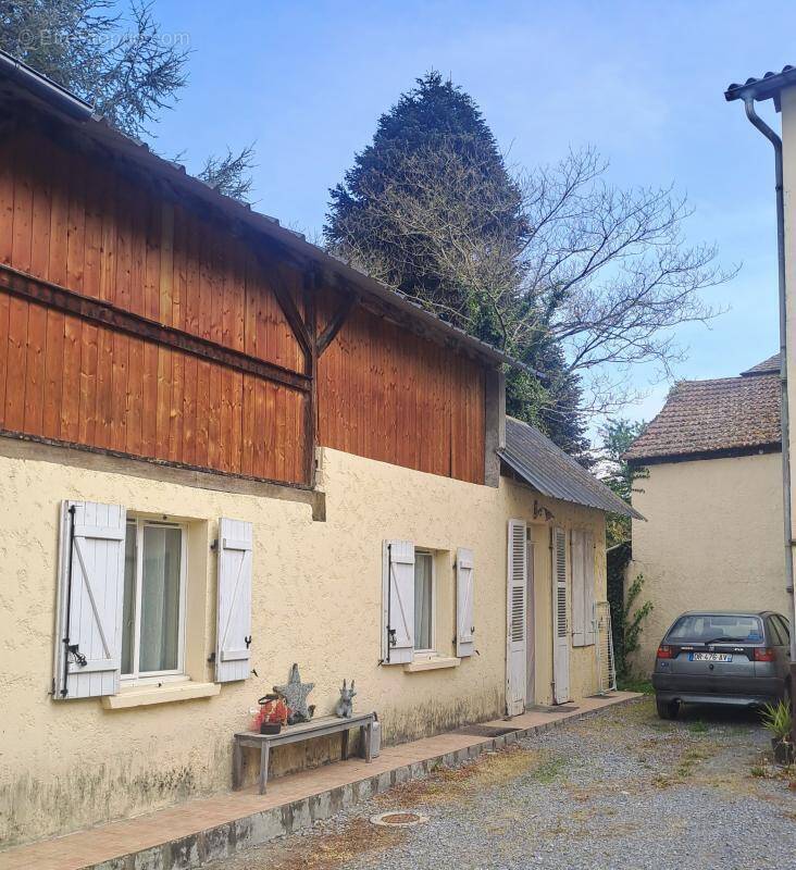 Appartement à BOEIL-BEZING