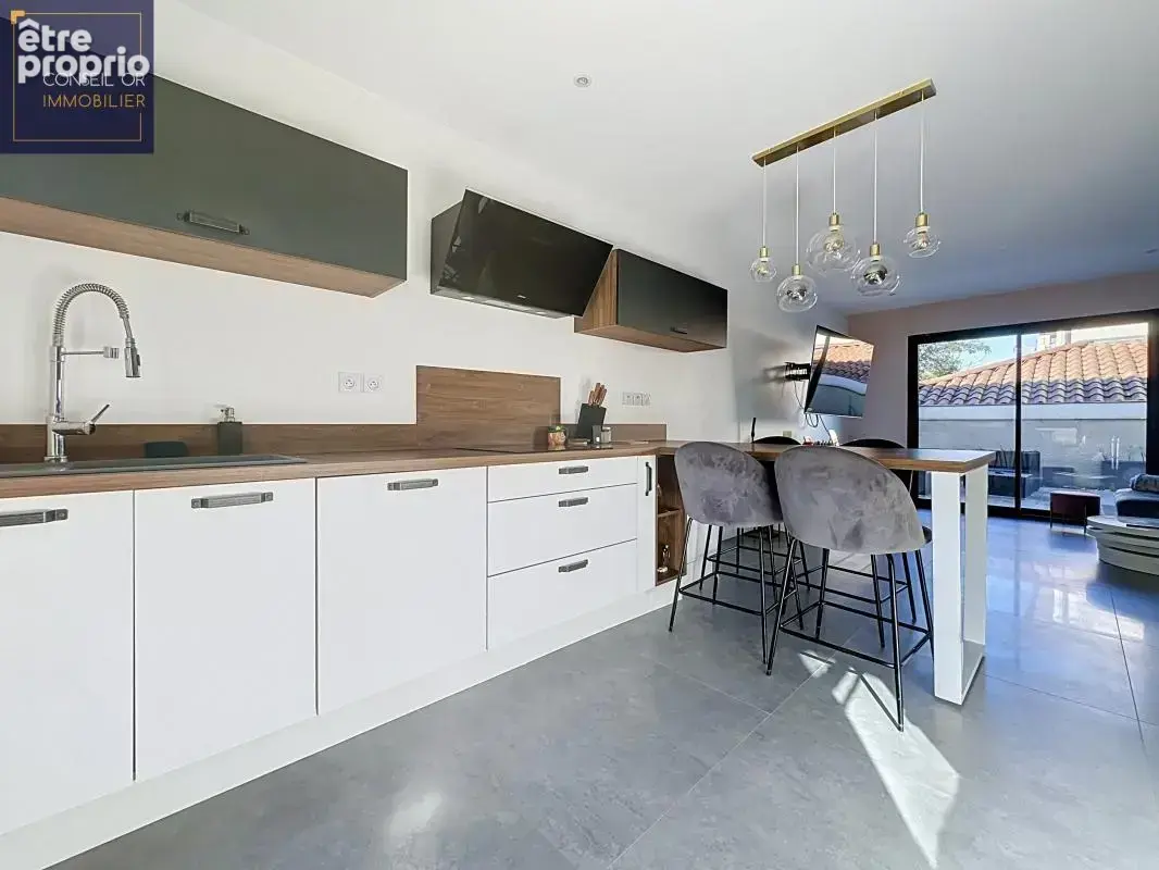 Maison contemporaine 126 m² – 5 pièces, 3 chambres, jardin et terrasse de 40 m² – Sérézin-du-Rhône - photo 5