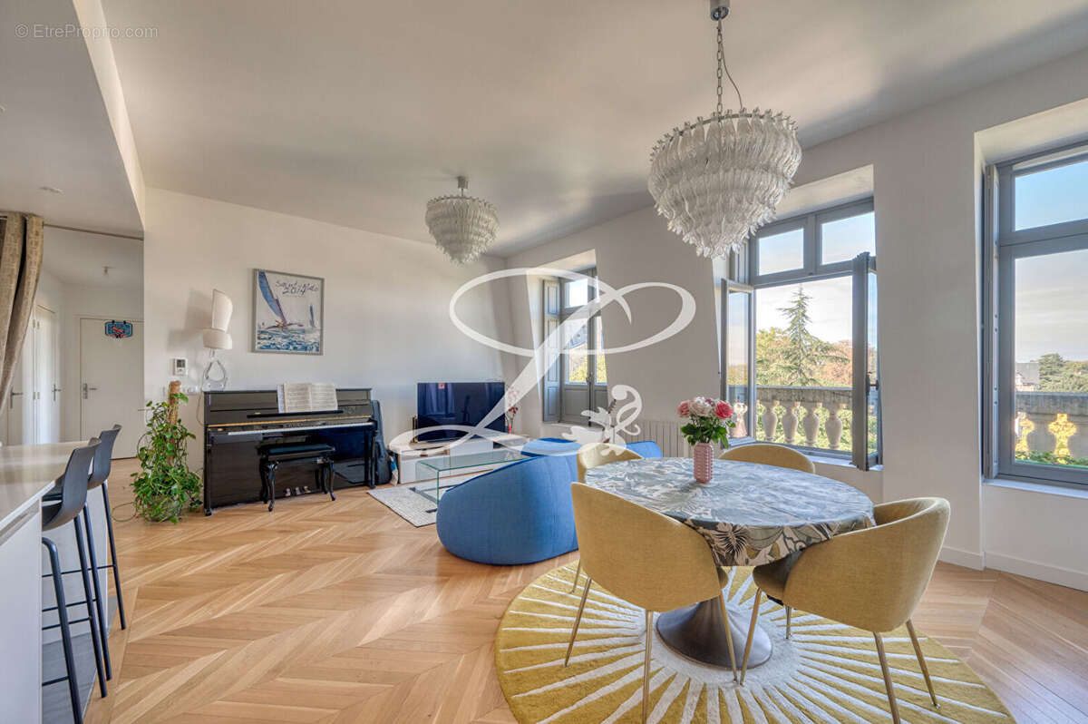 Appartement à MAISONS-LAFFITTE