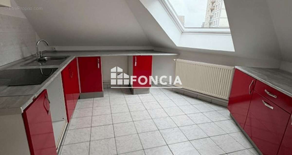 Appartement à CHARLEVILLE-MEZIERES