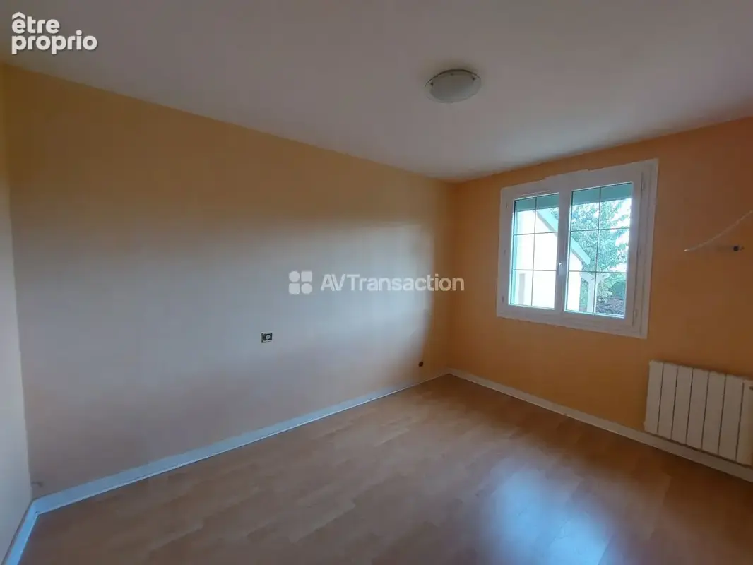 Maison 93 m² à Vaiges  - photo 10