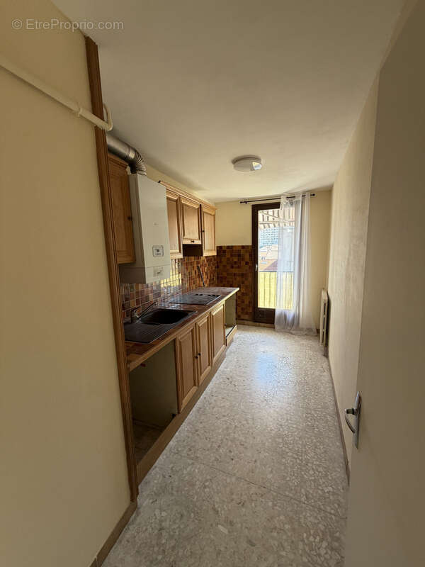 Appartement à MARSEILLE-14E