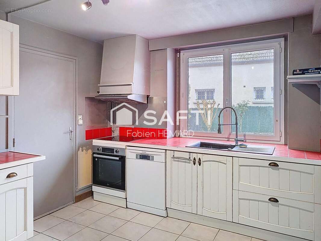 Maison 118 m² à Connantre  - photo 5