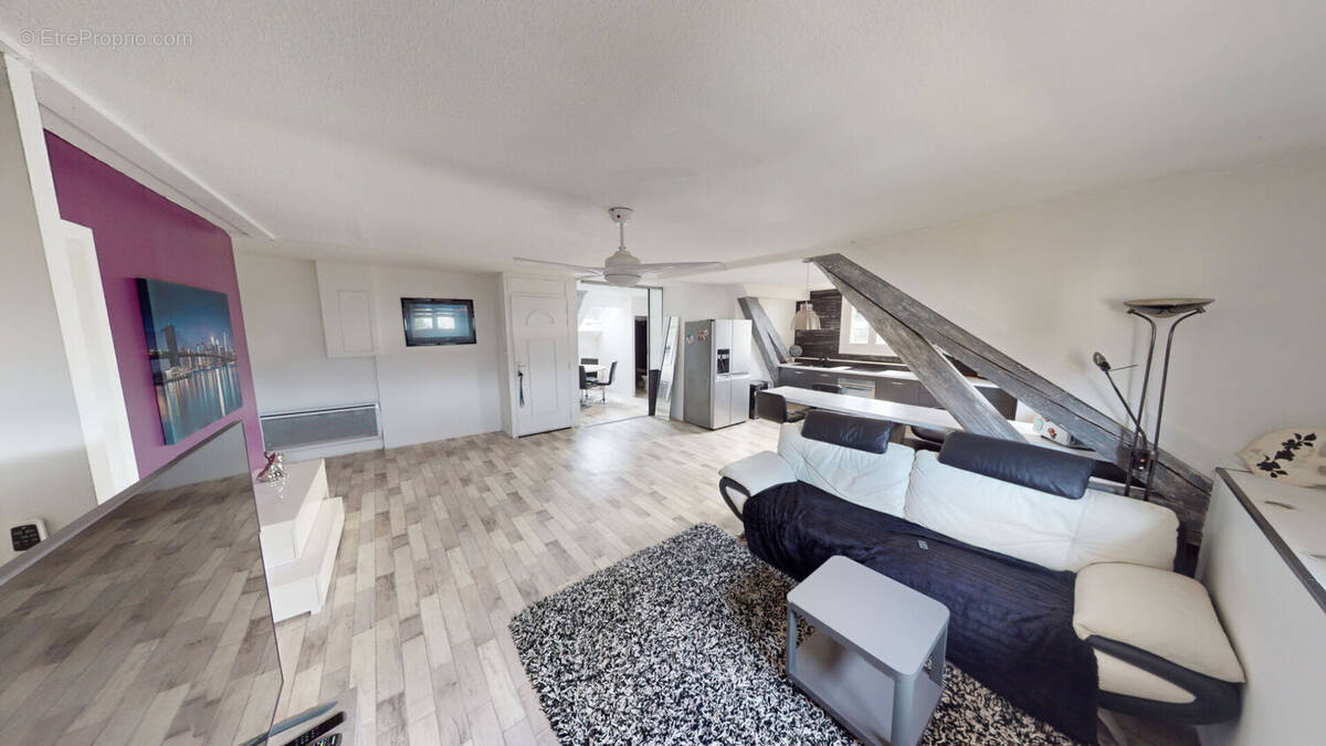 Appartement à DOMENE