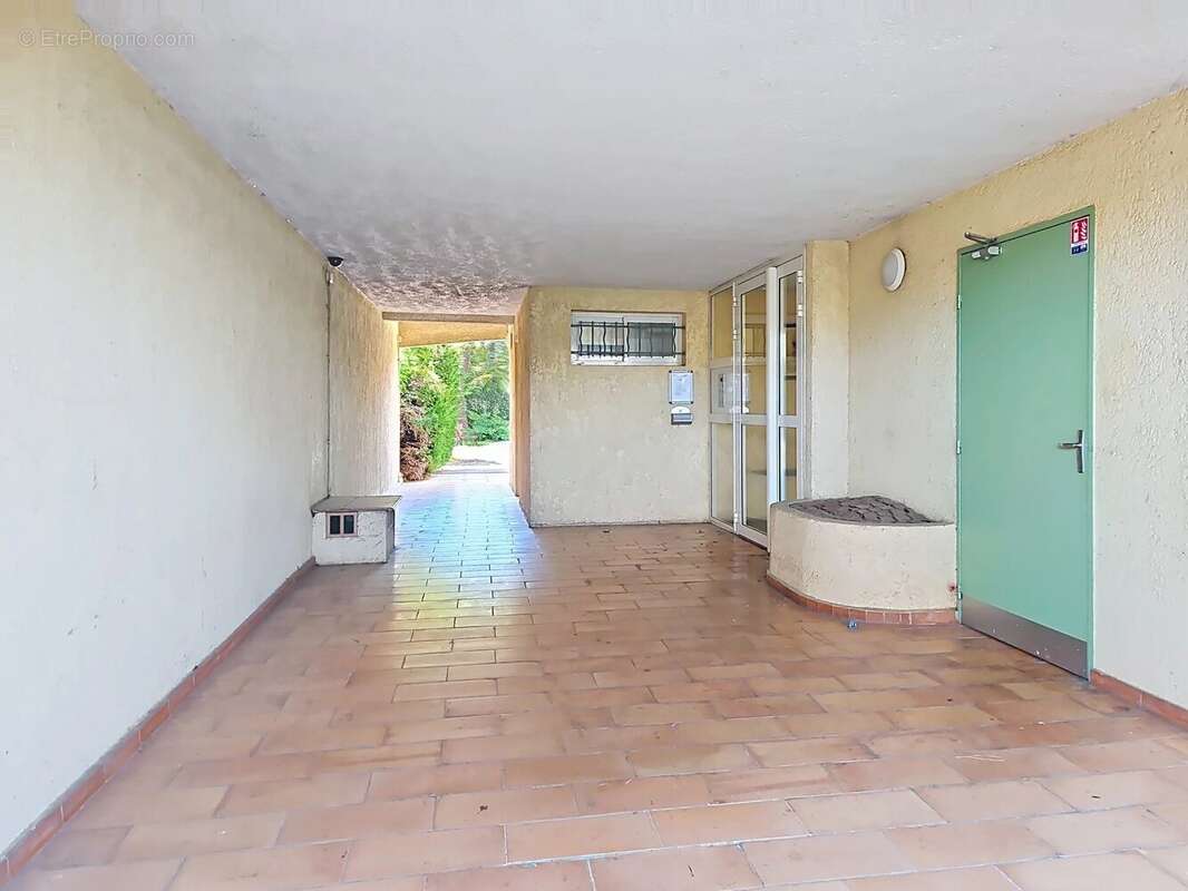 Appartement à FREJUS