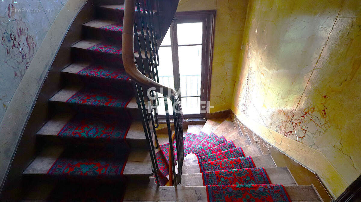 Appartement à PARIS-19E