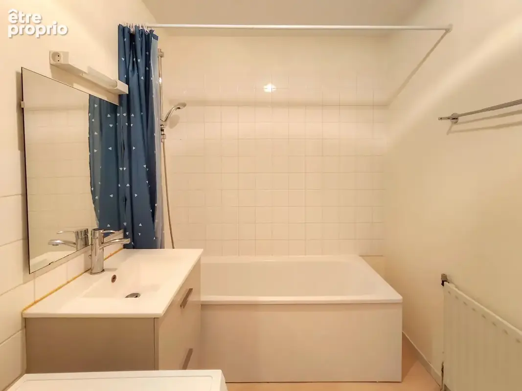 Appartement T1 à vendre à Saint Barthelemy d'Anjou avec stationnement - photo 3