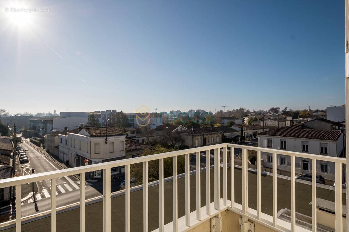 Appartement à BORDEAUX