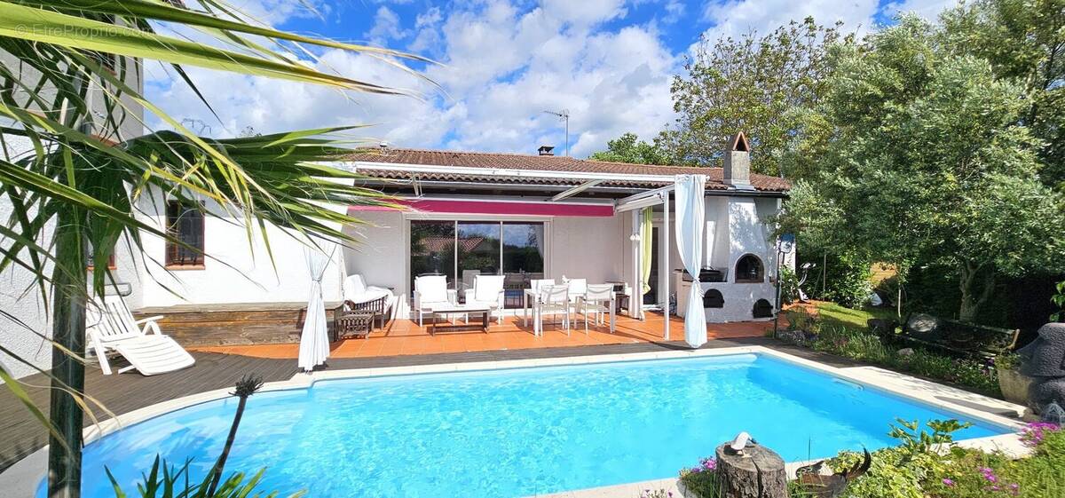 Maison à ESCALQUENS