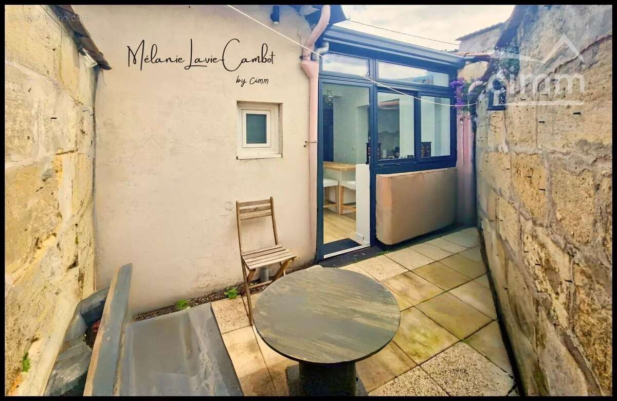 Appartement à BORDEAUX