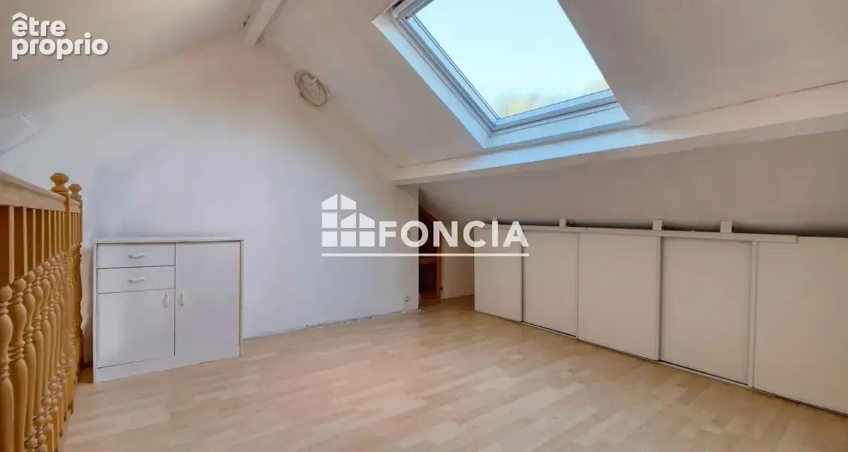 Un havre de paix à La Falaise (78) ! Maison de charme, 90 m2, 3 chambres, séjour sous véranda chauffée, avec jardin clos et 3 te - photo 36