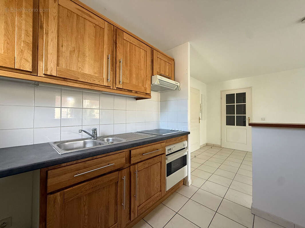 Appartement à VERNEUIL-EN-HALATTE