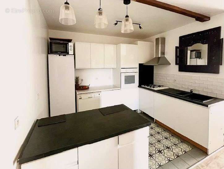 Maison à LISLE-SUR-TARN